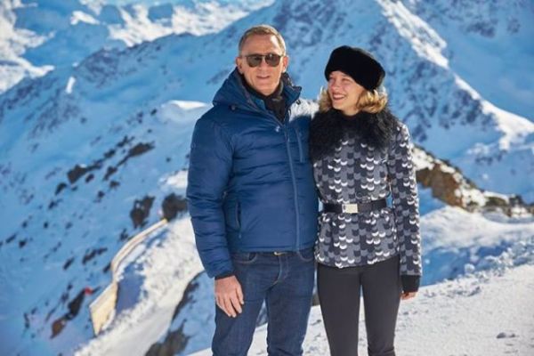 xspectre-set-daniel-craig-lea-seydoux.jpg.pagespeed.ic.U4GX9hWI3ORwe1qnkJrX